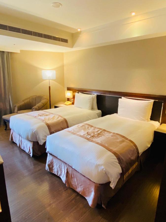ชามมิ่ง ซิตี้ โฮเต็ล ไทชุง Hotel ไถจง ภายนอก รูปภาพ
