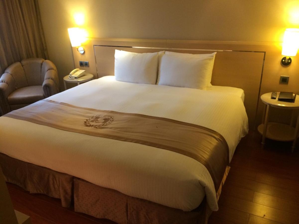 ชามมิ่ง ซิตี้ โฮเต็ล ไทชุง Hotel ไถจง ภายนอก รูปภาพ