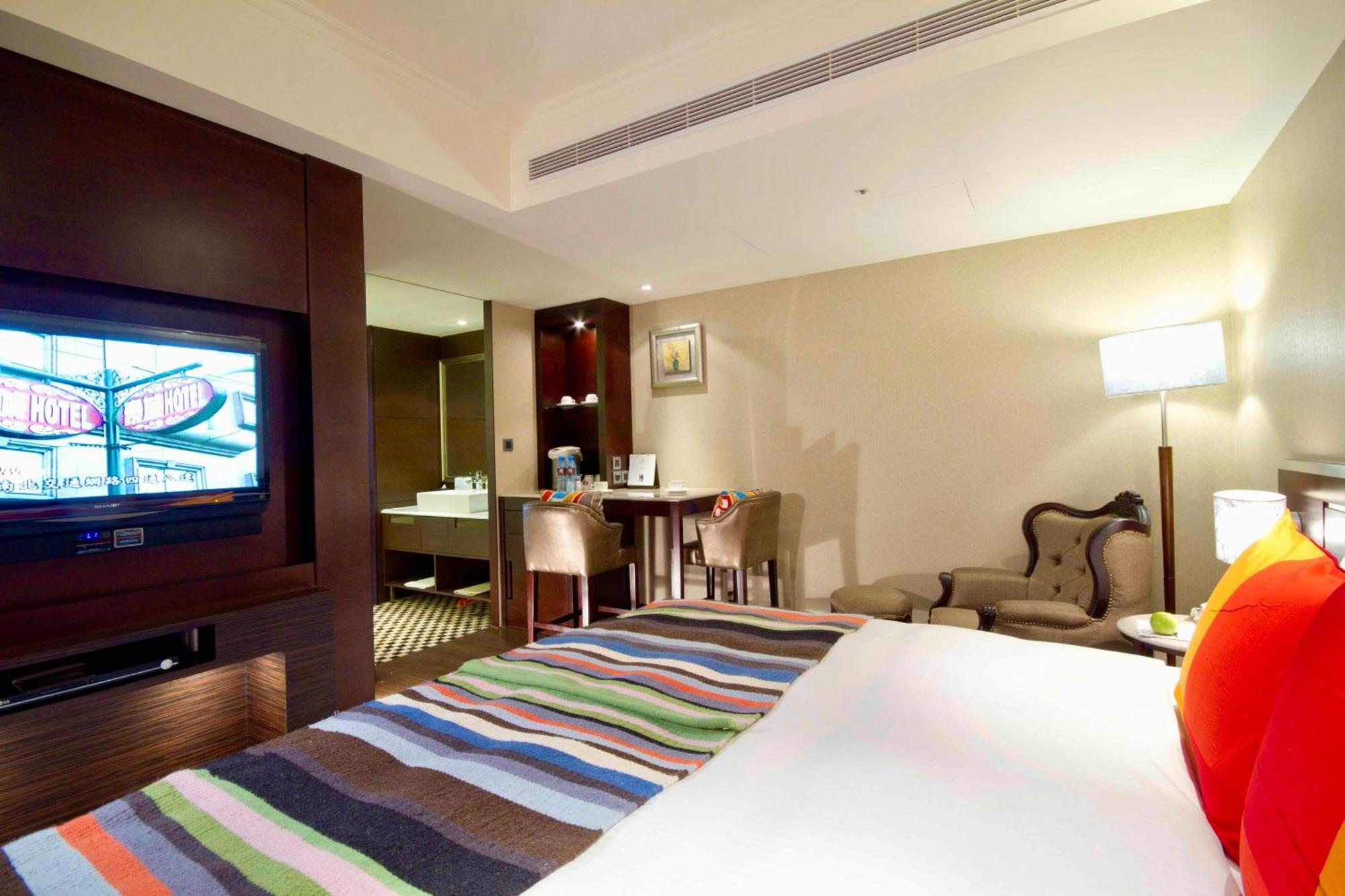 ชามมิ่ง ซิตี้ โฮเต็ล ไทชุง Hotel ไถจง ภายนอก รูปภาพ