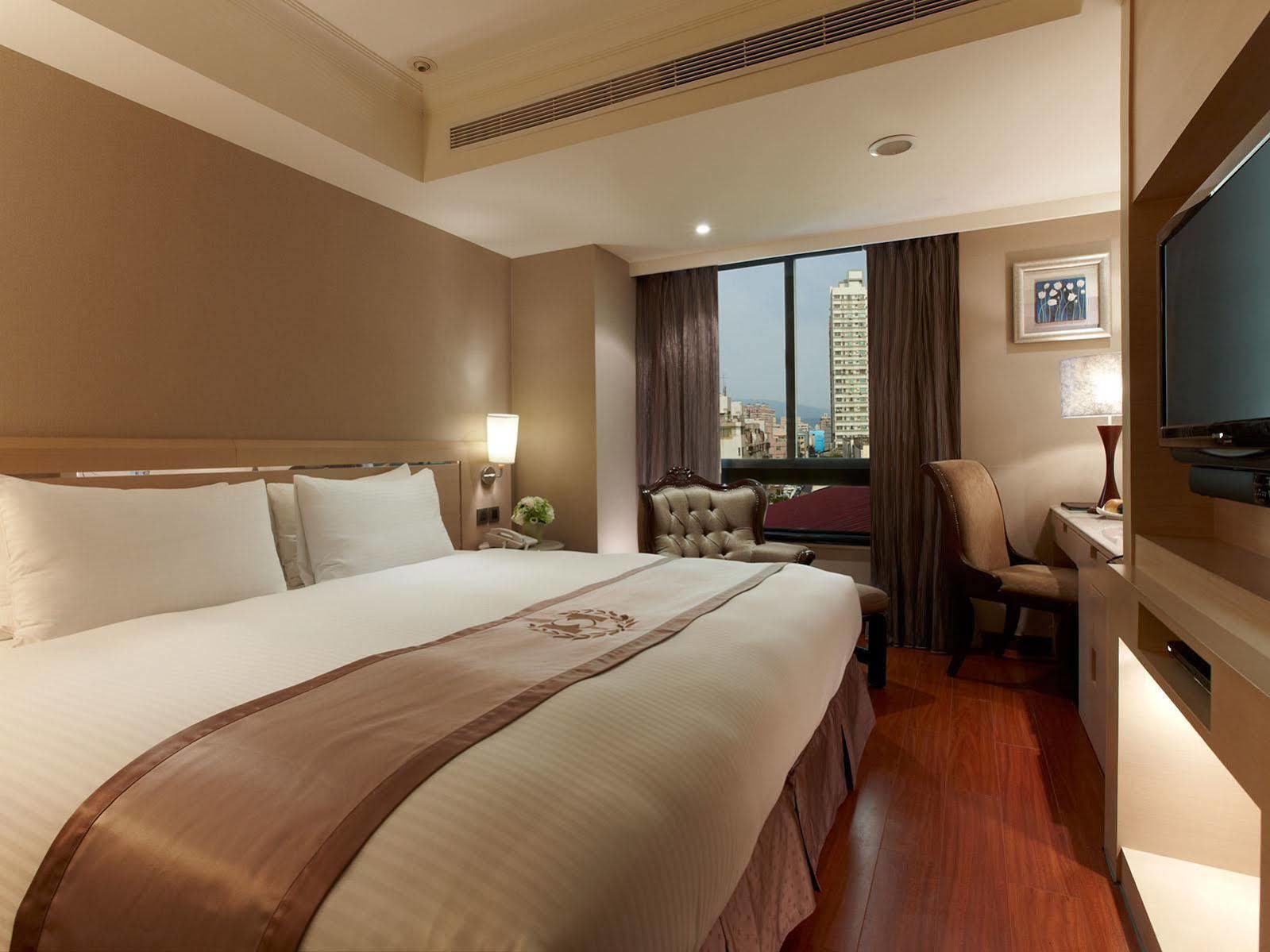 ชามมิ่ง ซิตี้ โฮเต็ล ไทชุง Hotel ไถจง ภายนอก รูปภาพ